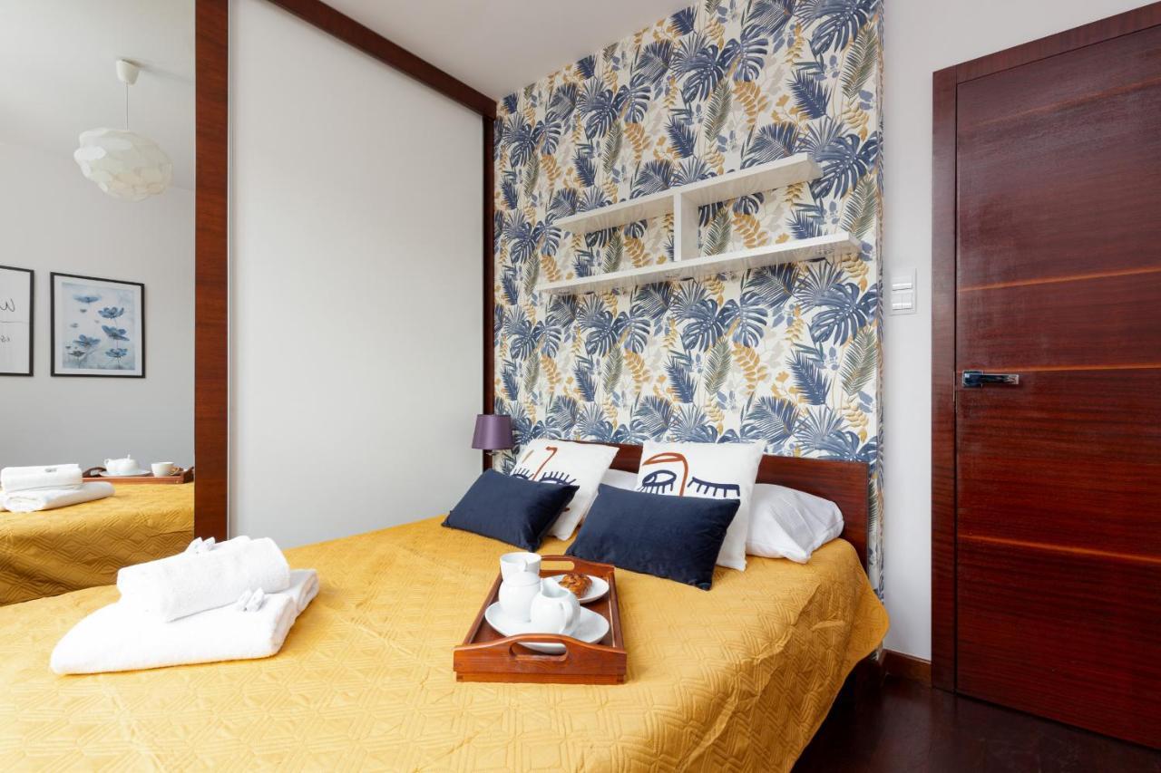Spacious Suite With A Hammock And Terrace By Renters Prestige Varsavia Esterno foto