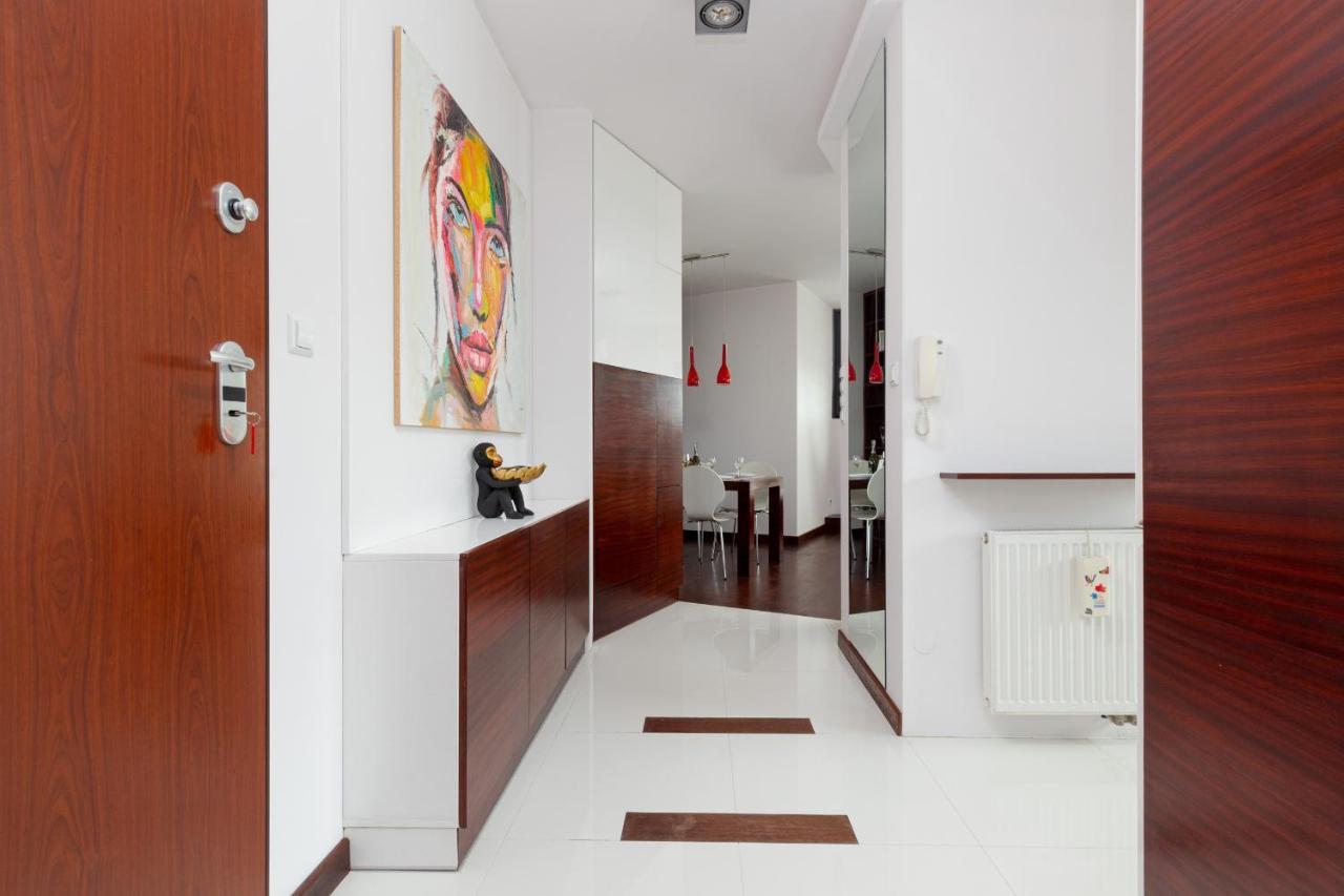 Spacious Suite With A Hammock And Terrace By Renters Prestige Varsavia Esterno foto